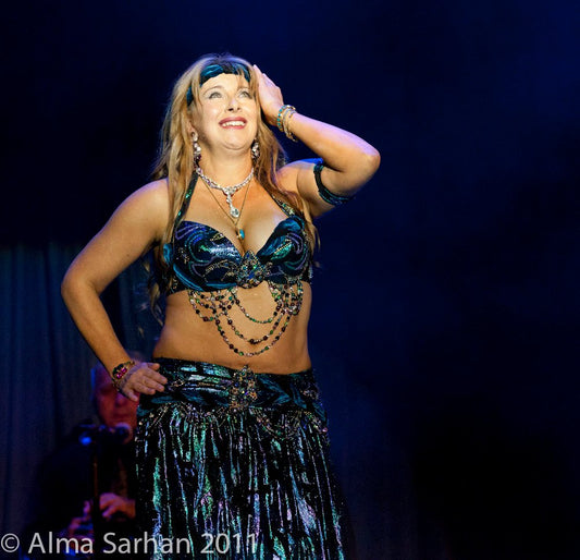 Belly Dance classes at Caves Beach hotel